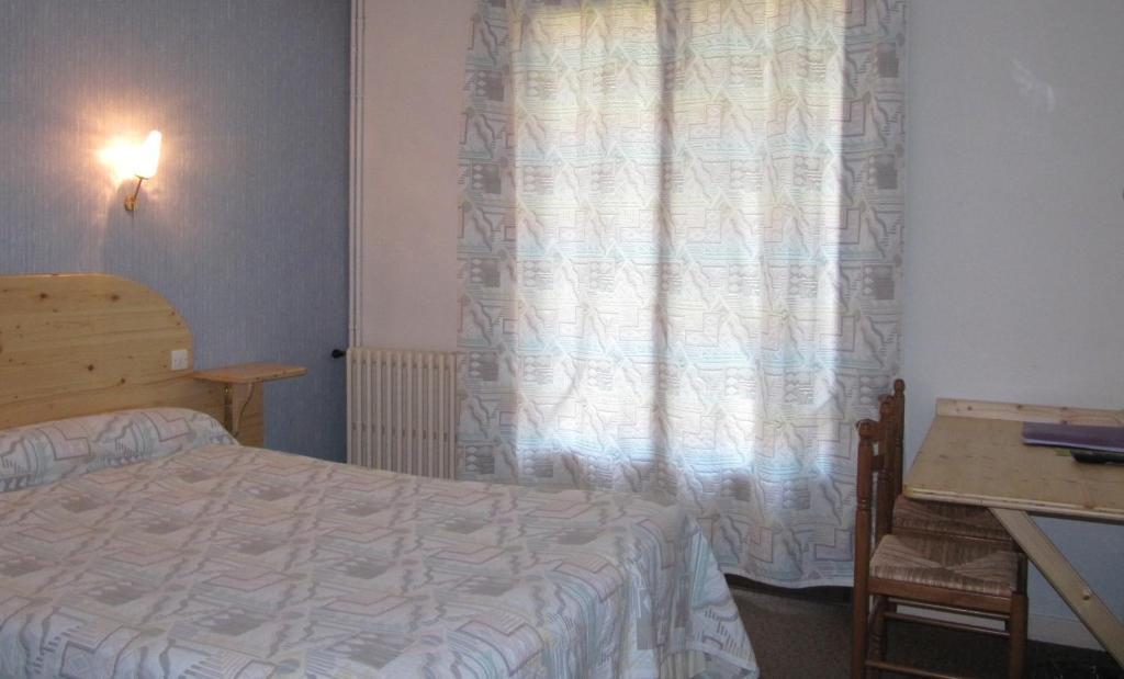 Hôtel Des Rochers Marvejols Zimmer foto